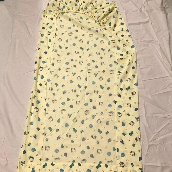 Hello Kitty Crib Bedding Sheet Balloons Music Notes Baby Toddler Sheet - Picture 9 of 16